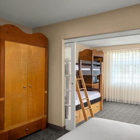 Anaheim Portofino Inn & Suites Εξωτερικό φωτογραφία