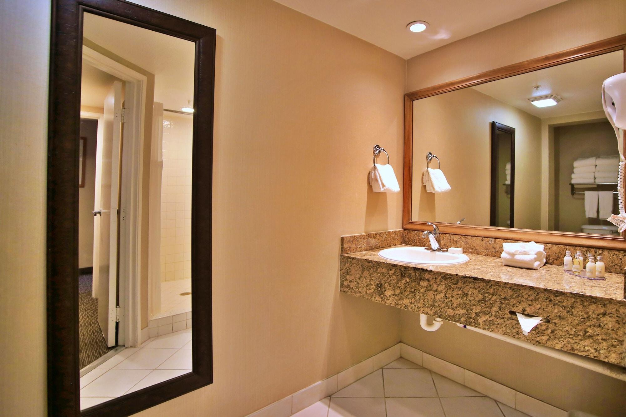 Anaheim Portofino Inn & Suites Εξωτερικό φωτογραφία
