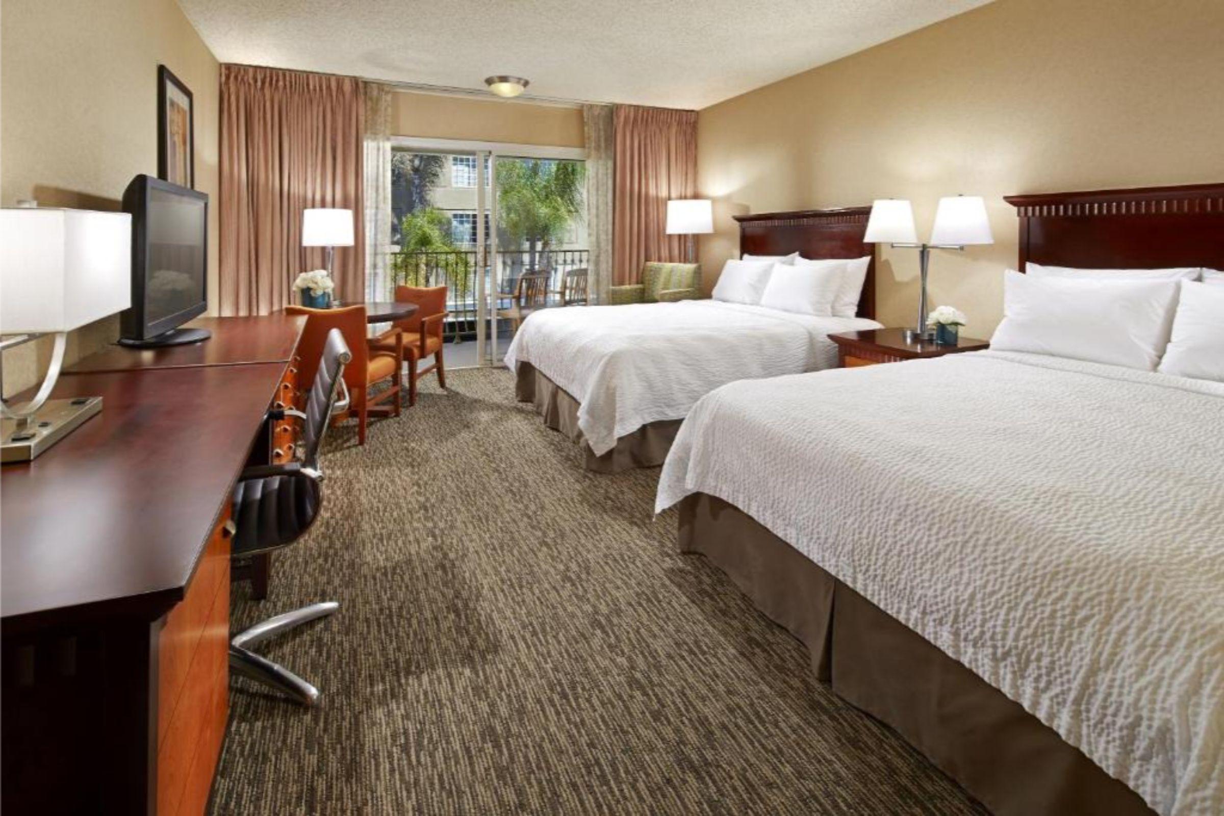 Anaheim Portofino Inn & Suites Εξωτερικό φωτογραφία