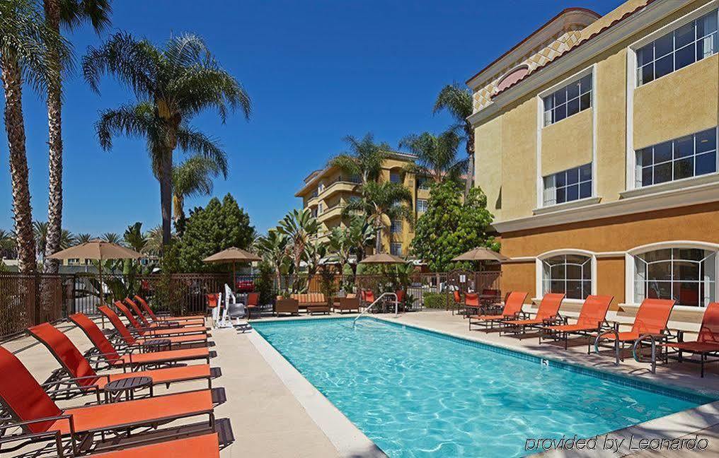 Anaheim Portofino Inn & Suites Εξωτερικό φωτογραφία